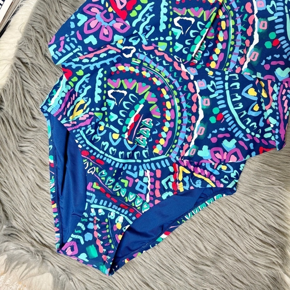 NEW Caribbean Joe Vacation Ready Blue Paisley Ruffle One Piece Swimsuit Sz 8 - Picture 4 of 12
